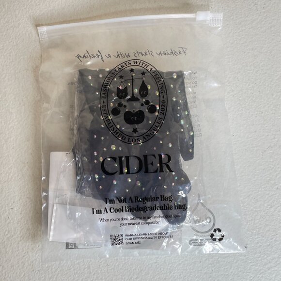 New Black Rhinestone Tulle Gloves - Picture 12 of 12